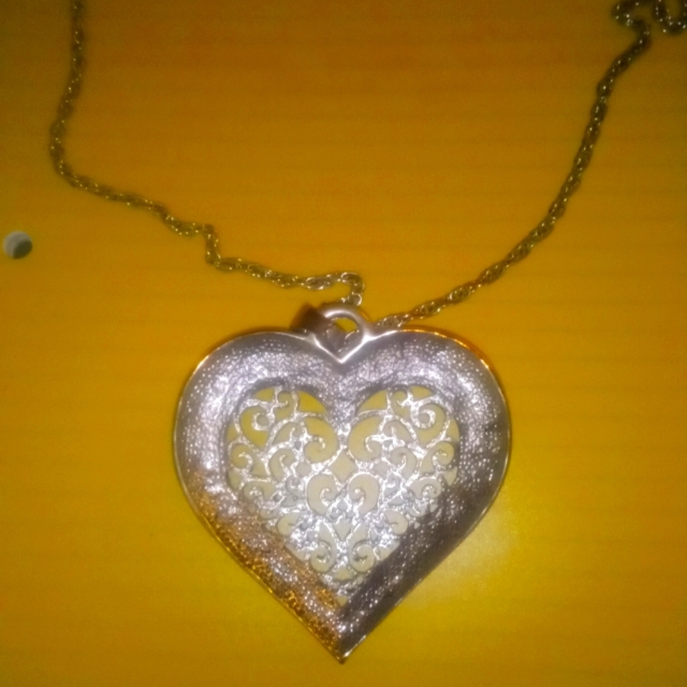 Silver heart charm with necklace,